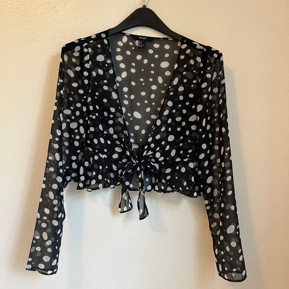 front tie top polka dot - Picture 2 of 8